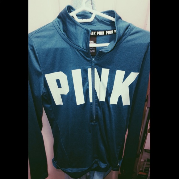 PINK Victoria's Secret Other - Victoria Secret PINK Medium Quarter Zip PINK Victoria's Secret Other - Victoria Secret PINK Medium Quarter Zip